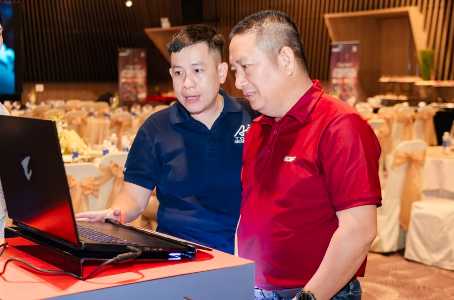 Doanh nghiệp lớn nhất mảng phân phối ICT tại Việt Nam vừa bắt tay đối tác hàng đầu thế giới trong lĩnh vực máy tính- Ảnh 1.