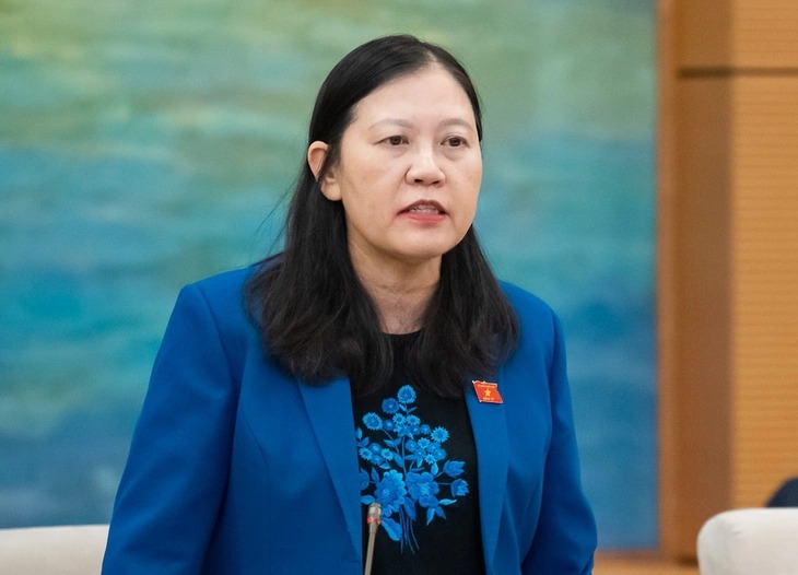 Đề nghị không đánh thuế tiêu thụ đặc biệt với xăng và điều hòa- Ảnh 1. Đề nghị không đánh thuế tiêu thụ đặc biệt với xăng và điều hòa- Ảnh 1.