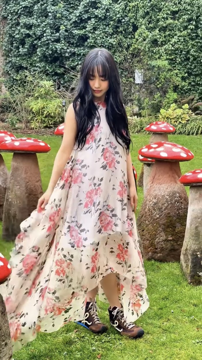 LOEWE biến không gian lịch sử Hôtel de Maisons tại Paris thành một triển lãm thời trang sống động, dàn đại sứ toàn ‘đỉnh lưu’- Ảnh 7.