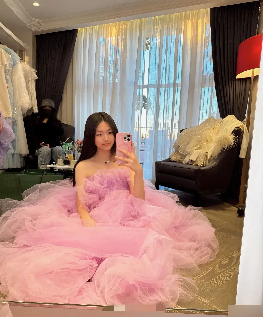Lịch học của con MC nổi tiếng bị tiết lộ: Sự khác biệt giữa những cô gái lớn lên trong cảnh nghèo và giàu là gì?- Ảnh 1. Lịch học của con MC nổi tiếng bị tiết lộ: Sự khác biệt giữa những cô gái lớn lên trong cảnh nghèo và giàu là gì?- Ảnh 1.