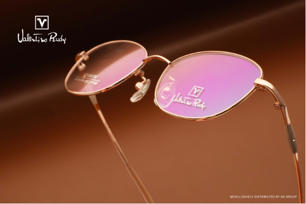 Mắt kính Valentino Rudy được AR GROUP phân phối độc quyền tại Việt Nam- Ảnh 1. Mắt kính Valentino Rudy được AR GROUP phân phối độc quyền tại Việt Nam- Ảnh 1.