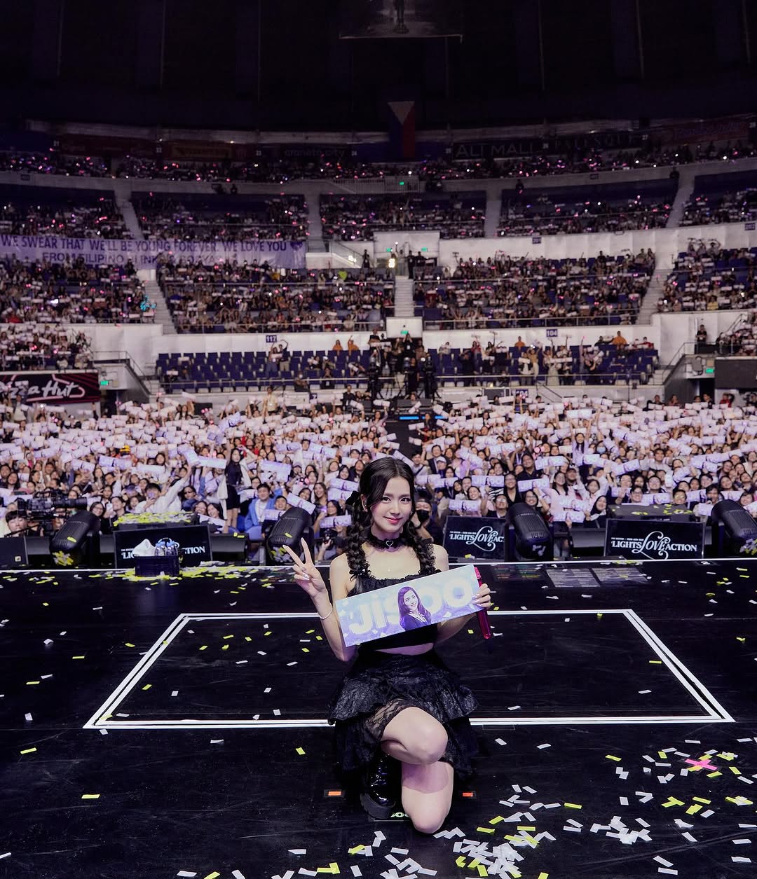 Chính thức công bố giá vé show Hà Nội của thành viên đẹp nhất BLACKPINK, dự đoán cuộc chiến săn vé khốc liệt!- Ảnh 4. Chính thức công bố giá vé show Hà Nội của thành viên đẹp nhất BLACKPINK, dự đoán cuộc chiến săn vé khốc liệt!- Ảnh 4.