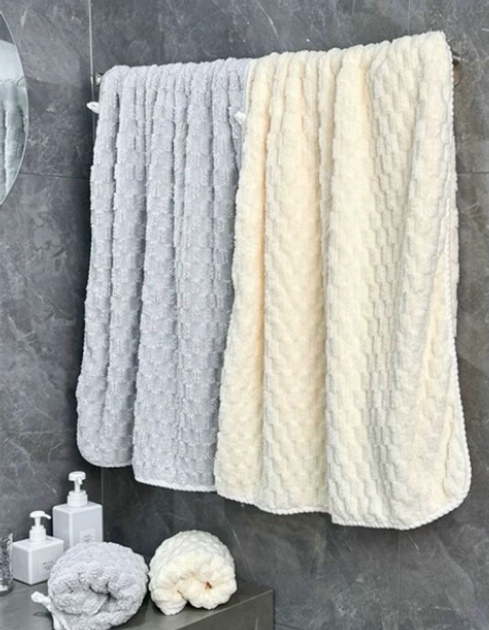 Nói thật: Phơi khăn tắm sai cách khiến vi khuẩn tăng gấp 3 lần, sớm muộn cũng 