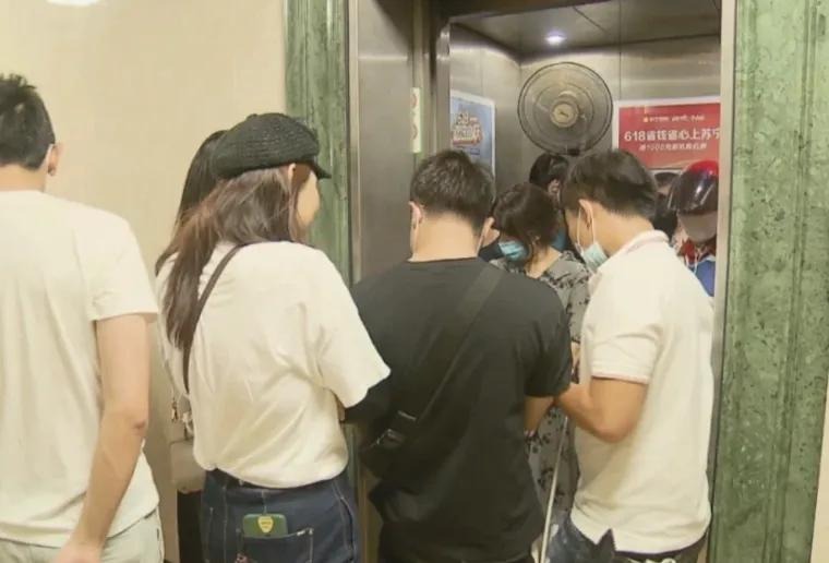 Bán chung cư tầng 27 để chuyển xuống tầng 3, bạn bè hỏi tôi có hối hận không? Câu trả lời là...- Ảnh 2. Bán chung cư tầng 27 để chuyển xuống tầng 3, bạn bè hỏi tôi có hối hận không? Câu trả lời là...- Ảnh 2.