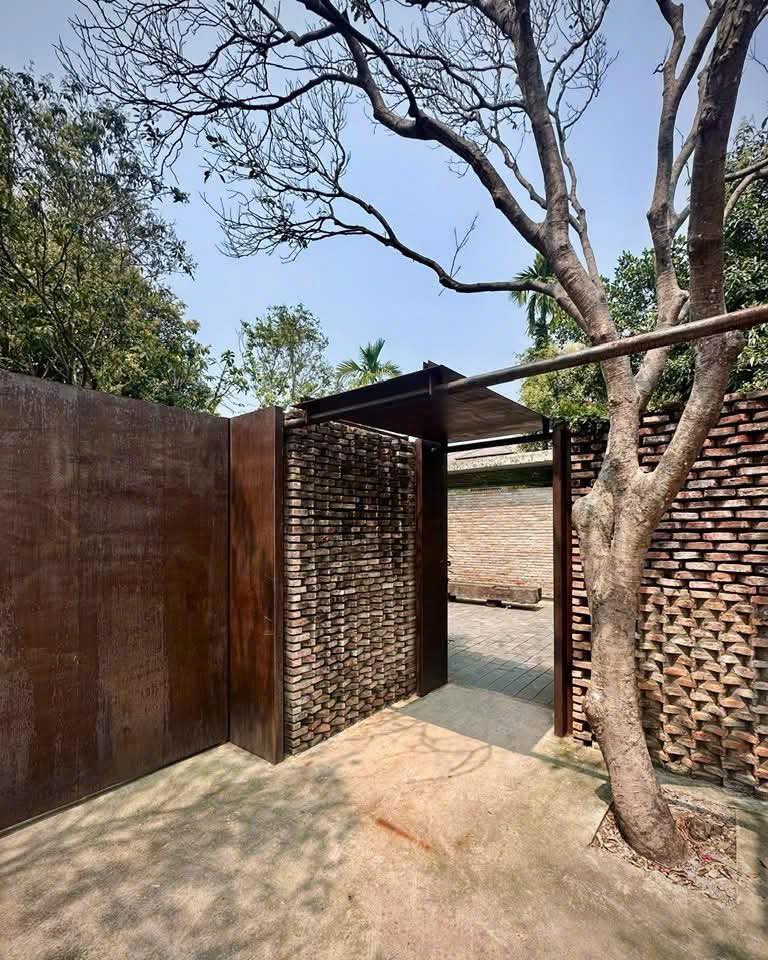 Xuân Hinh khoe cận cảnh bảo tàng 5000m2, được giám tuyển thiết kế nổi tiếng lặn lội từ Mỹ đến thăm- Ảnh 3. Xuân Hinh khoe cận cảnh bảo tàng 5000m2, được giám tuyển thiết kế nổi tiếng lặn lội từ Mỹ đến thăm- Ảnh 3.