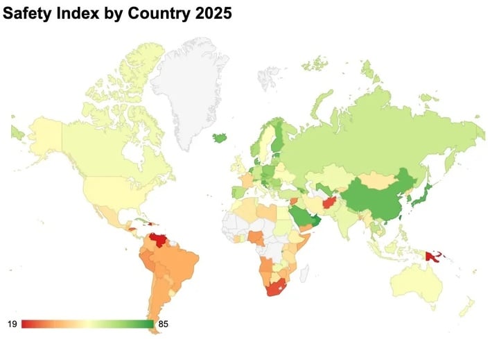 Năm 2025 đi du lịch ở quốc gia nào an toàn và kém an toàn nhất?- Ảnh 1. Năm 2025 đi du lịch ở quốc gia nào an toàn và kém an toàn nhất?- Ảnh 1.