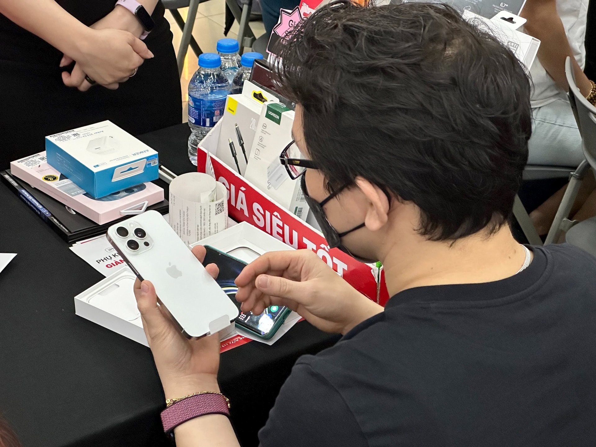 Tin vui cho iFan: Giá iPhone tại Việt Nam giảm mạnh sau chính sách mới từ Apple- Ảnh 1.