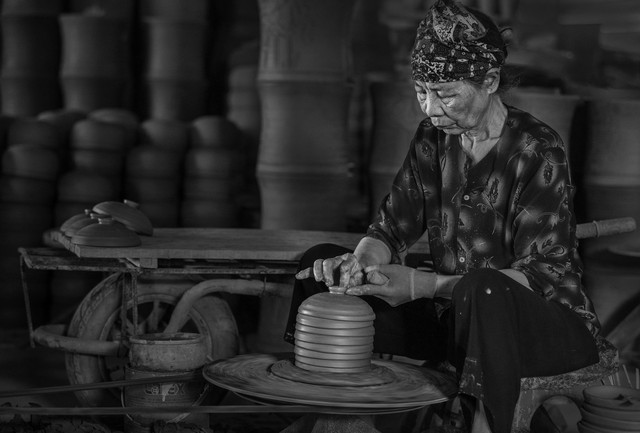 Những địa danh nào xuất hiện trong MV khủng của Hòa Minzy kết hợp với NSƯT Xuân Hinh: Có nơi gần 800 tuổi- Ảnh 4. Những địa danh nào xuất hiện trong MV khủng của Hòa Minzy kết hợp với NSƯT Xuân Hinh: Có nơi gần 800 tuổi- Ảnh 4.