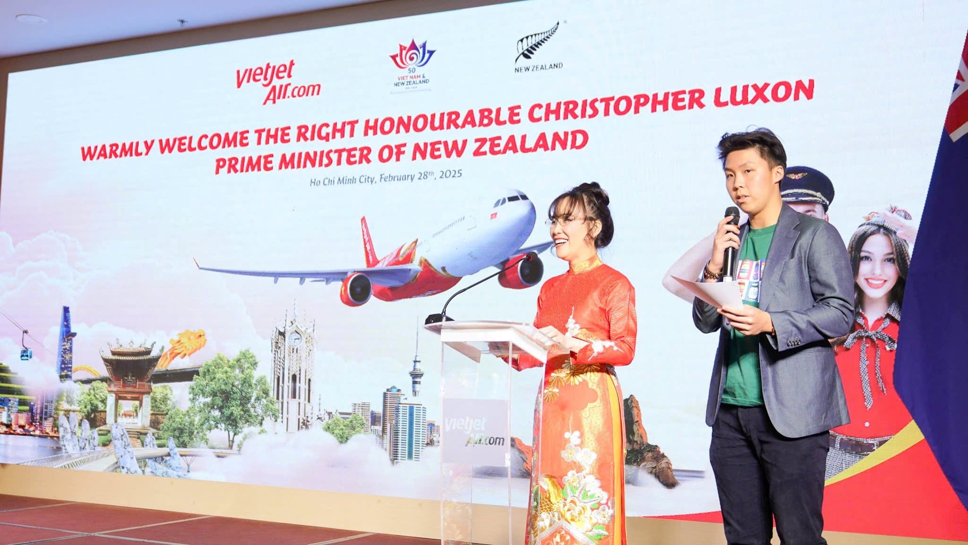 Thủ tướng New Zealand thăm Học viện Hàng không Vietjet- Ảnh 2.