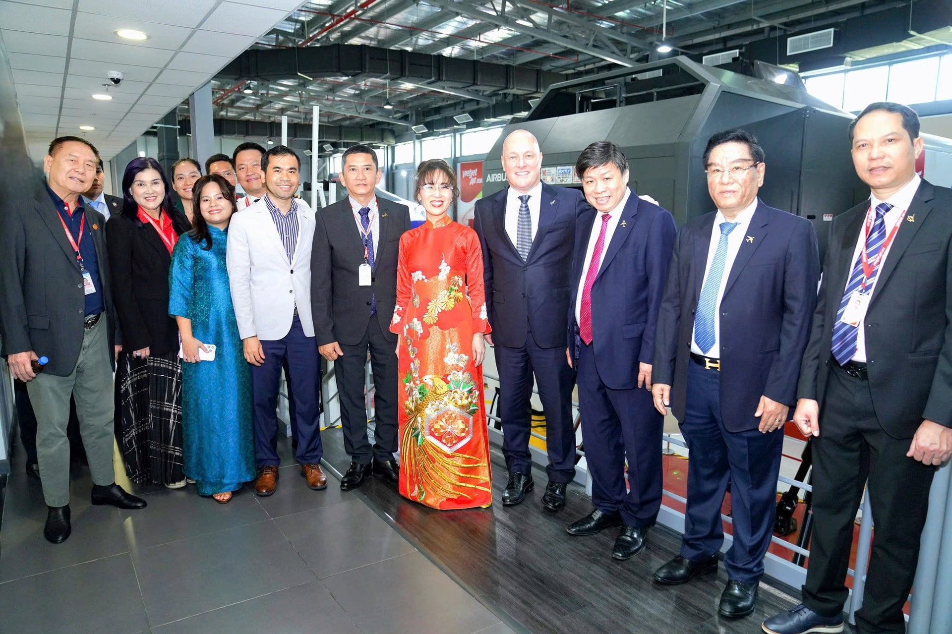 Thủ tướng New Zealand thăm Học viện Hàng không Vietjet- Ảnh 7.