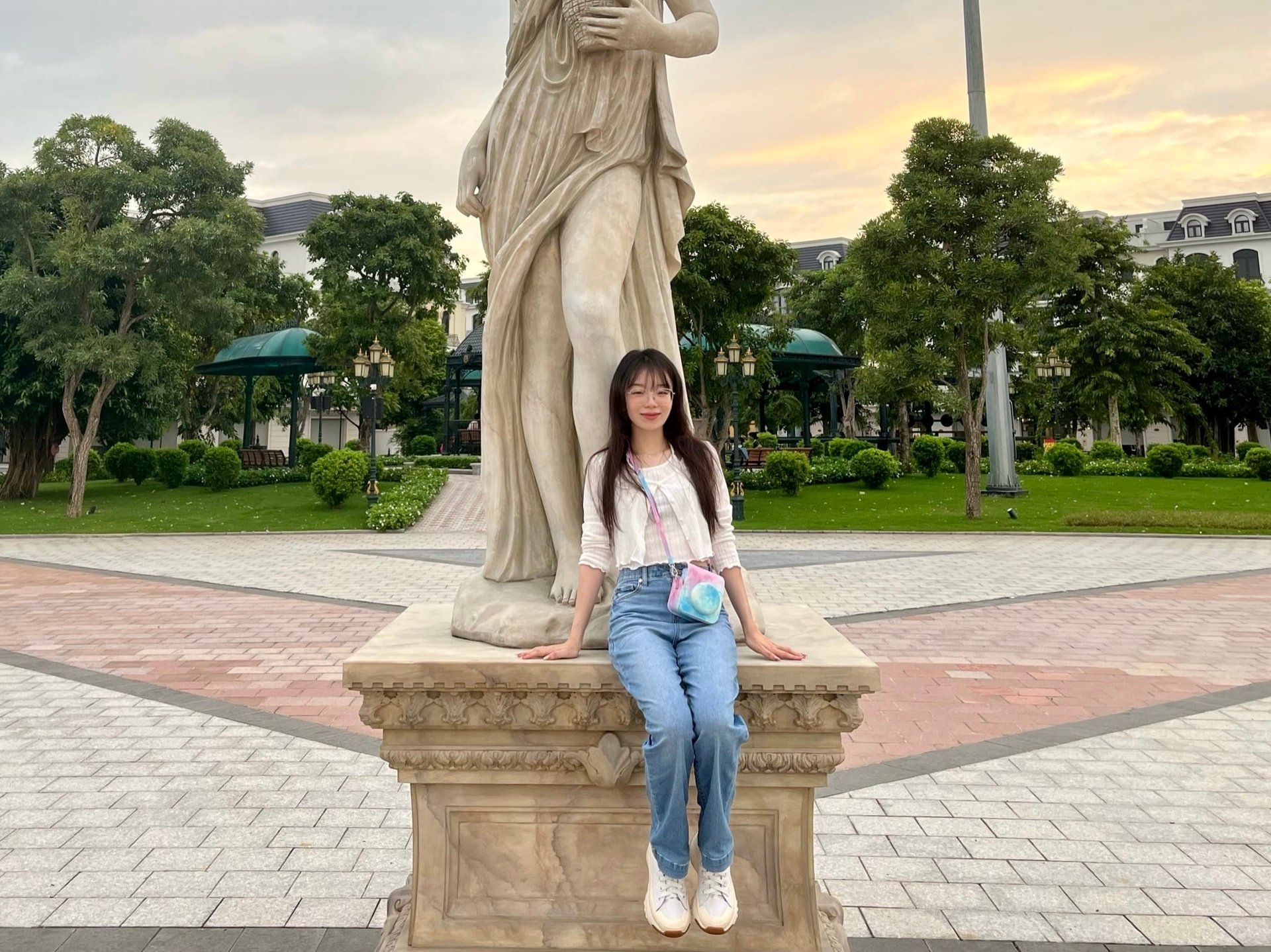 Nữ sinh giành học bổng tiến sĩ toàn phần 10 tỷ vào ĐH top 1 Mỹ, quyết làm chủ AI- Ảnh 2.