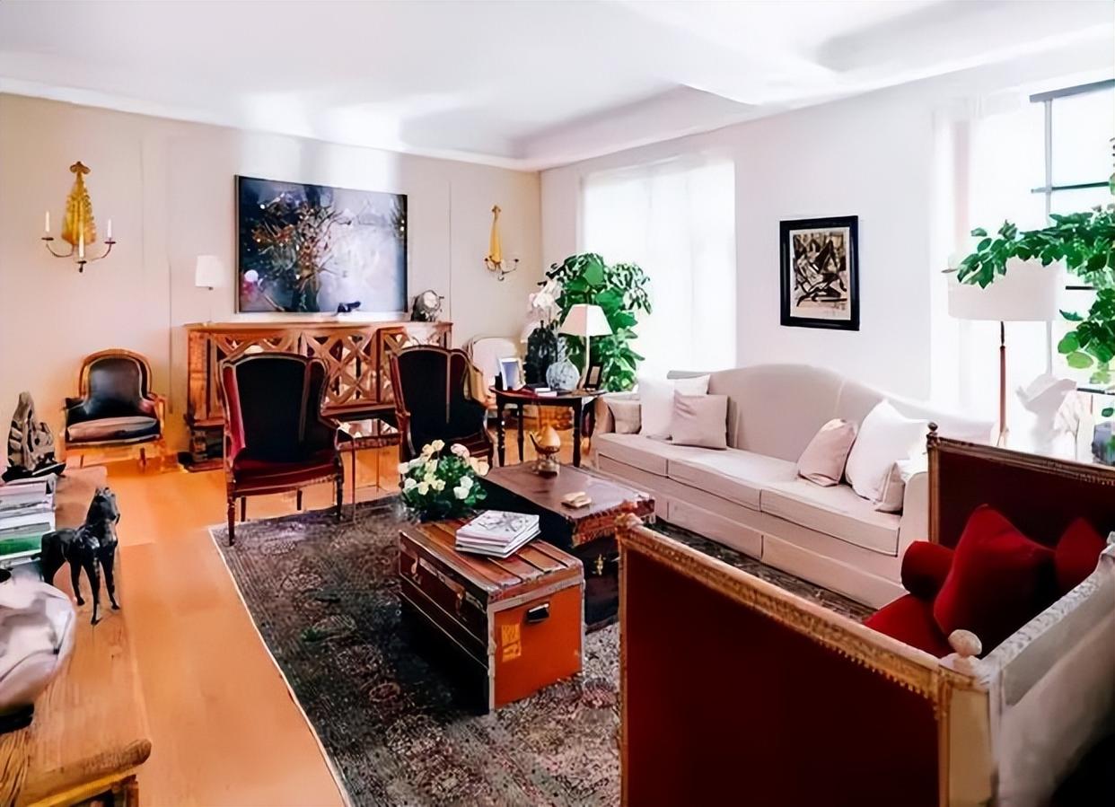 Nữ diễn viên nổi tiếng Nữ diễn viên nổi tiếng