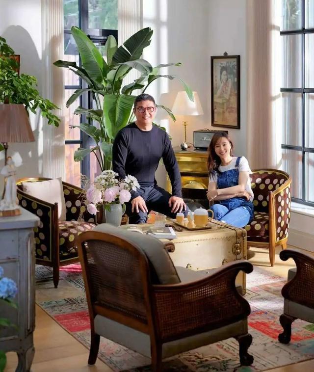 Nữ diễn viên nổi tiếng Nữ diễn viên nổi tiếng