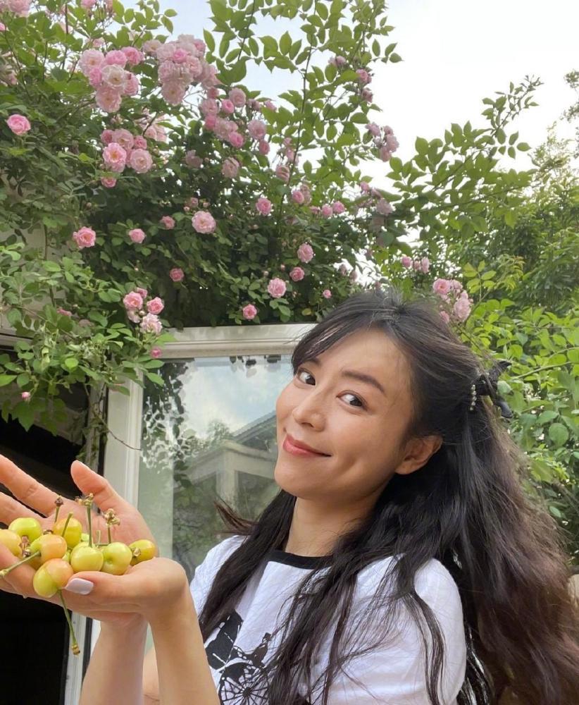 Nữ diễn viên nổi tiếng Nữ diễn viên nổi tiếng