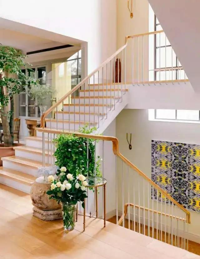 Nữ diễn viên nổi tiếng Nữ diễn viên nổi tiếng