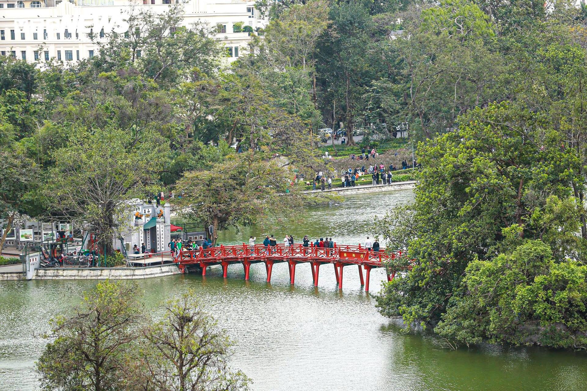 Cận cảnh tòa nhà 'Hàm cá mập' sắp bị phá bỏ để làm không gian ngầm- Ảnh 14.