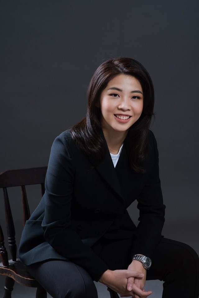Những cô gái có bố mẹ là tỷ phú Việt Nam, gen Z vừa học xong đã nắm trong tay cả nghìn tỷ- Ảnh 6. Những cô gái có bố mẹ là tỷ phú Việt Nam, gen Z vừa học xong đã nắm trong tay cả nghìn tỷ- Ảnh 6.
