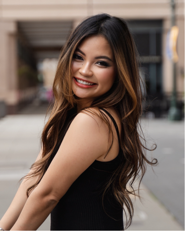 Nữ tác giả 29 tuổi trở lại gây bão với 'Món hàng hiệu mang tên tôi'- Ảnh 1.