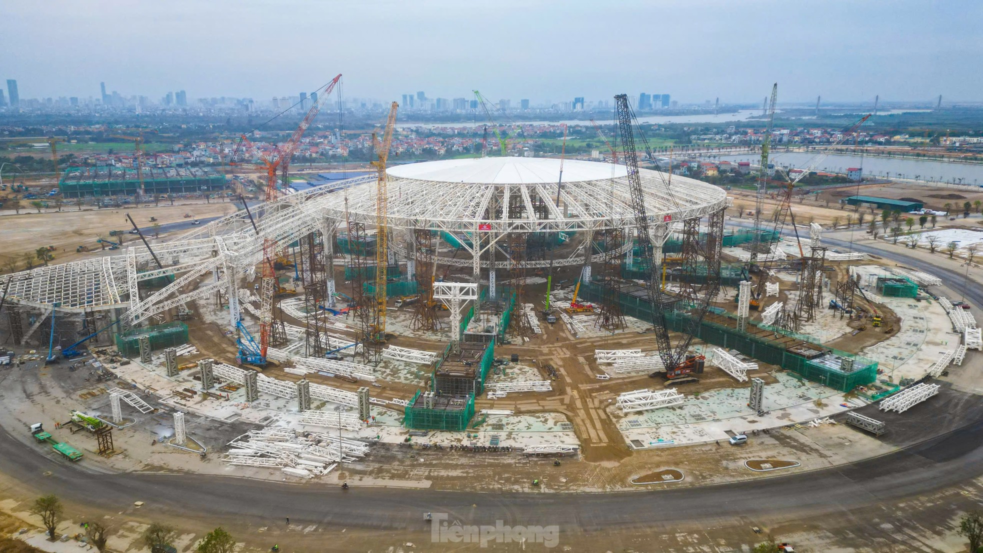 Trung tâm hội chợ Triển lãm Quốc gia hơn 7.000 tỷ đồng dần lộ hình hài- Ảnh 4.