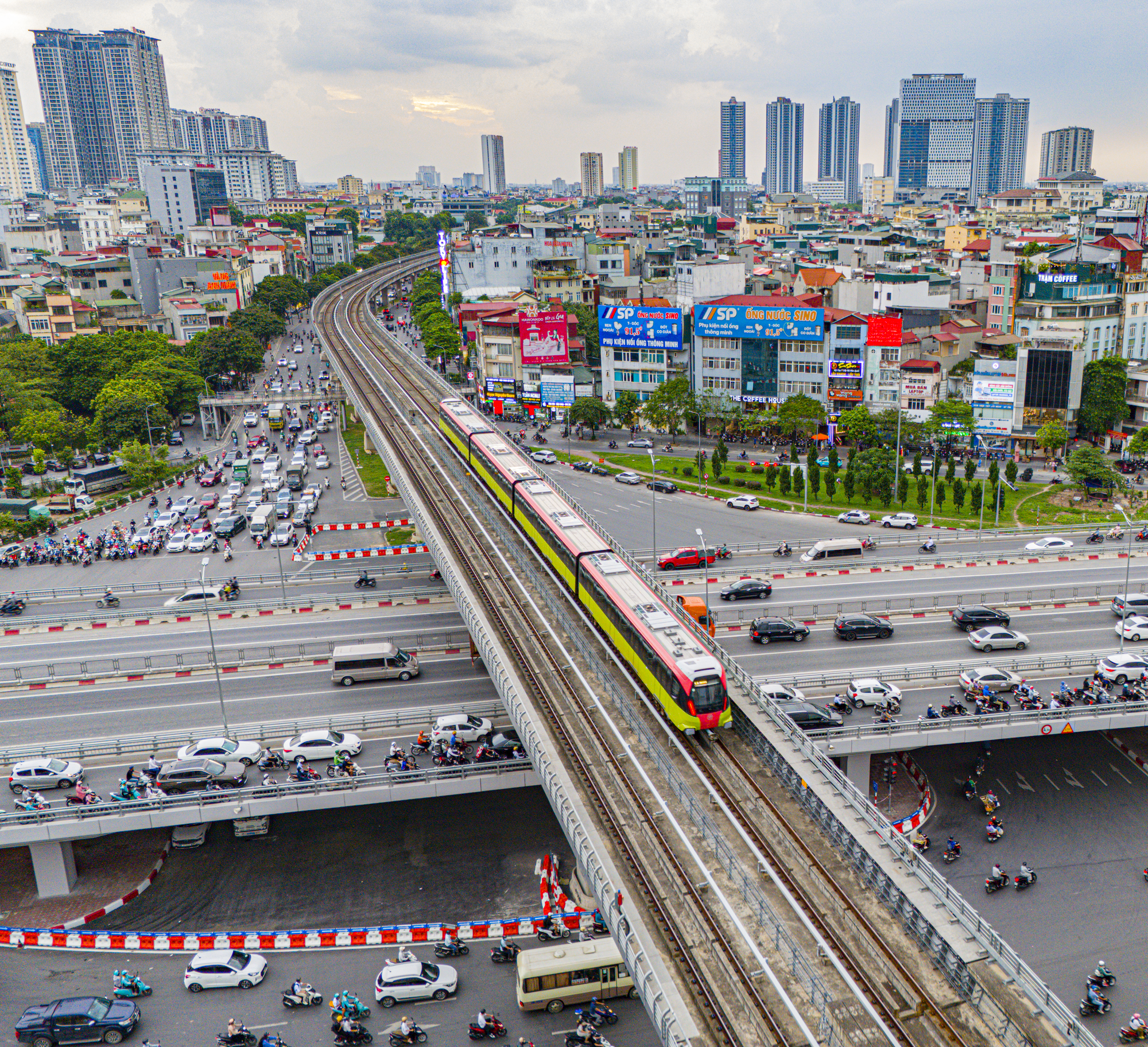 Khu vực sẽ xây dựng đường sắt đô thị 65.000 tỷ, dài gần 40 km, khởi công năm nay ở Hà Nội- Ảnh 13. Khu vực sẽ xây dựng đường sắt đô thị 65.000 tỷ, dài gần 40 km, khởi công năm nay ở Hà Nội- Ảnh 13.