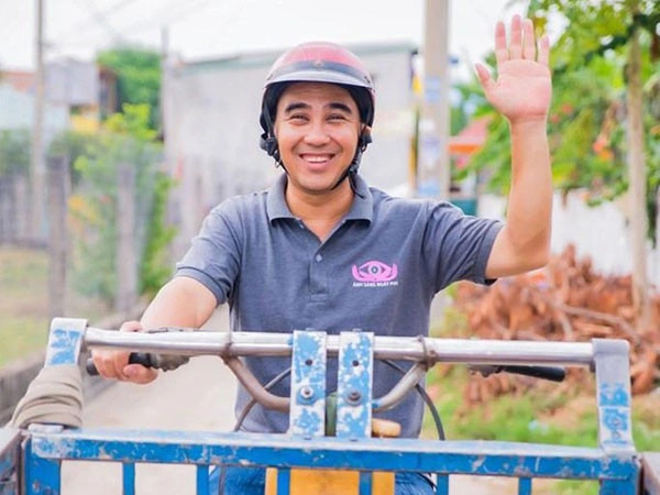 MC Quyền Linh dẫn chương trình gì trong suốt sự nghiệp?- Ảnh 4. MC Quyền Linh dẫn chương trình gì trong suốt sự nghiệp?- Ảnh 4.
