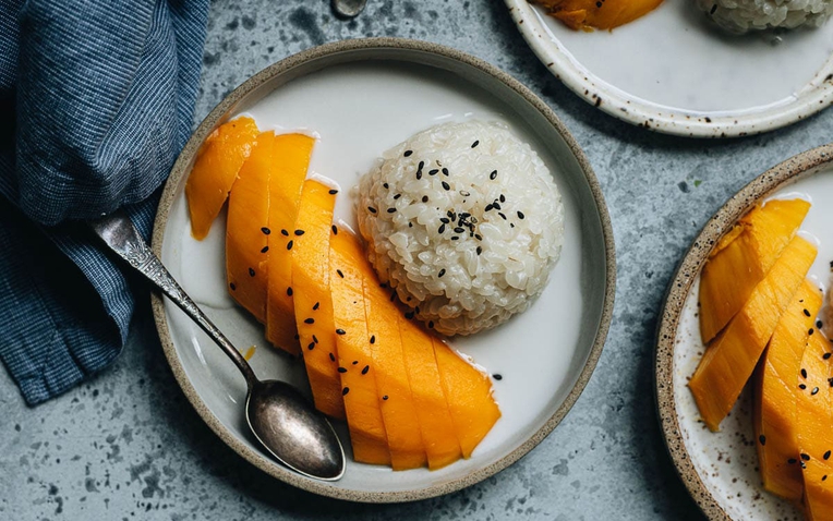 Loại quả "vua mùa hè" cực đắt đỏ ở Hàn nhưng Việt Nam chỉ vài chục một cân, rất tốt cho miễn dịch và thị lực- Ảnh 1. Loại quả "vua mùa hè" cực đắt đỏ ở Hàn nhưng Việt Nam chỉ vài chục một cân, rất tốt cho miễn dịch và thị lực- Ảnh 1.