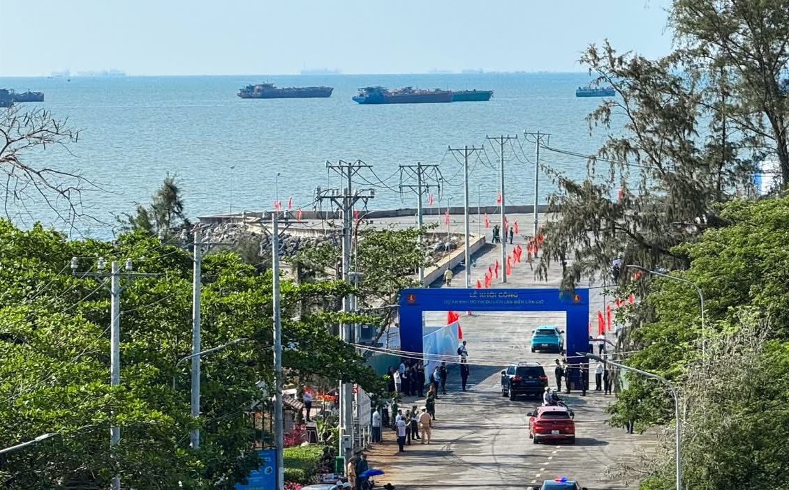 Hình hài siêu đô thị của Vingroup: Kết nối đường sắt đô thị tốc độ 250km/h, loạt công trình chưa từng có- Ảnh 4.