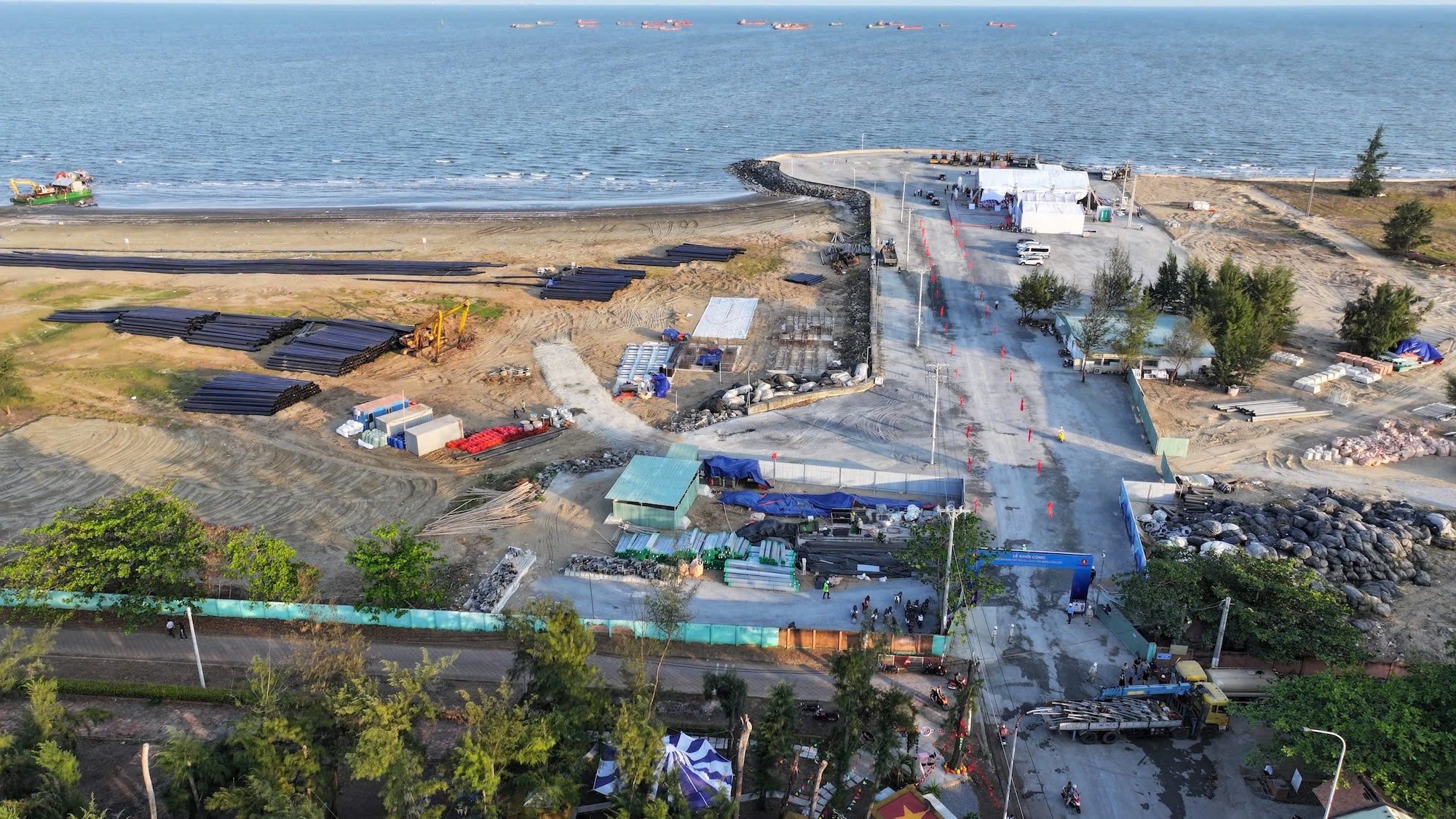 Hình hài siêu đô thị của Vingroup: Kết nối đường sắt đô thị tốc độ 250km/h, loạt công trình chưa từng có- Ảnh 10.