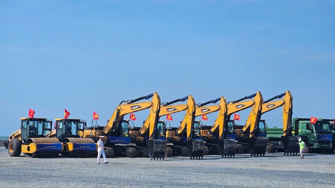 Hình hài siêu đô thị của Vingroup: Kết nối đường sắt đô thị tốc độ 250km/h, loạt công trình chưa từng có- Ảnh 11.