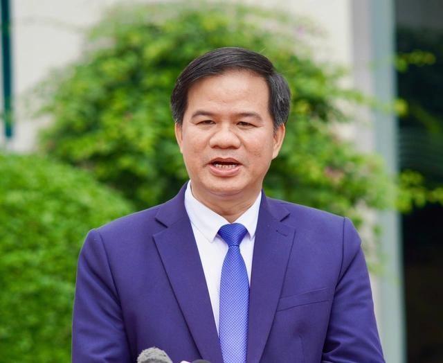 Giám đốc Bệnh viện Bạch Mai lên tiếng về nỗi lo sữa, thuốc giả: ‘Chúng tôi không tiếp tay, không dung túng’- Ảnh 1.