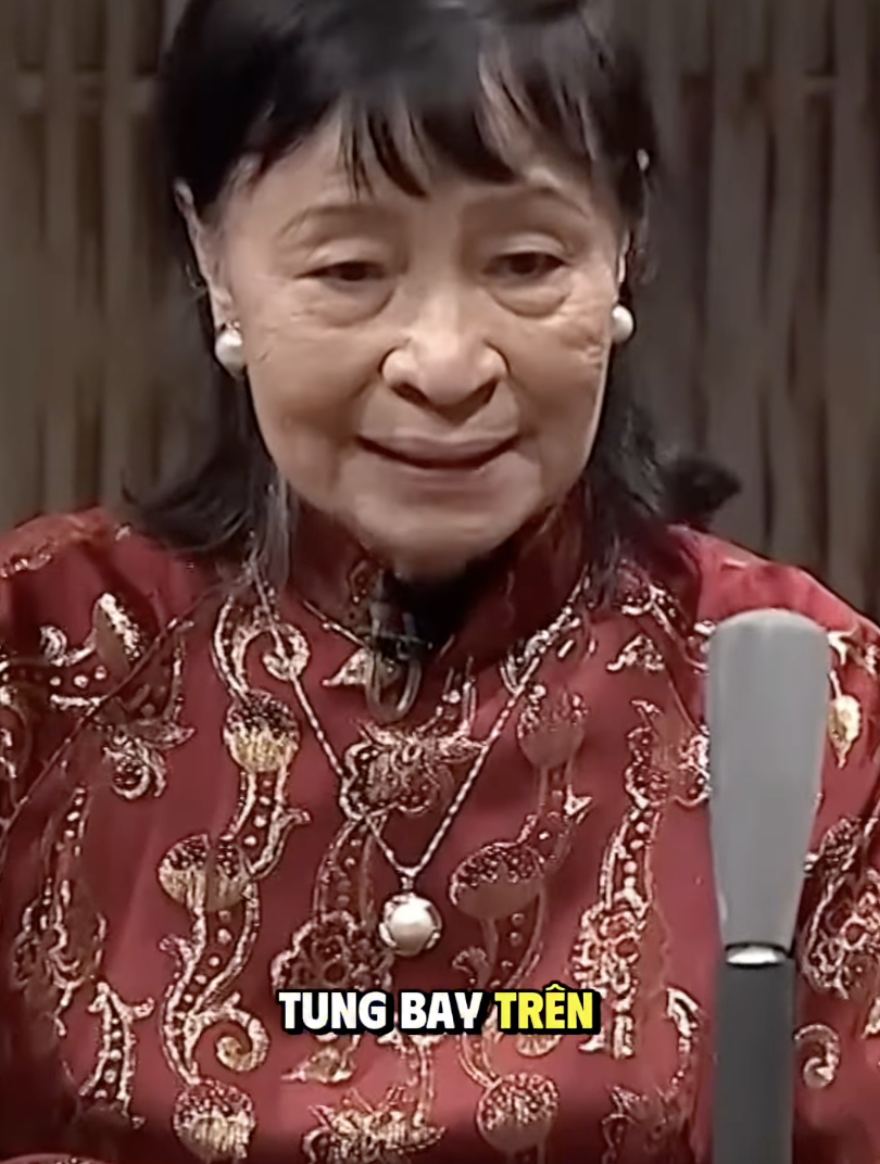 Giọng đọc huyền thoại tái hiện lại bản tin chiến thắng ngày 30/4, MC Diễm Quỳnh vỡ òa xúc động- Ảnh 4.