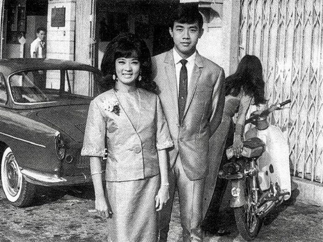 Nam NSƯT 75 tuổi sở hữu biệt thự trải dài từ Việt Nam sang Mỹ, đàn em nói phải tu nhiều kiếp mới gặp được- Ảnh 1. Nam NSƯT 75 tuổi sở hữu biệt thự trải dài từ Việt Nam sang Mỹ, đàn em nói phải tu nhiều kiếp mới gặp được- Ảnh 1.