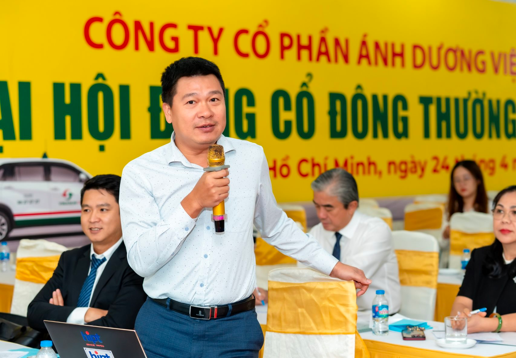 ĐHCĐ Vinasun: Đặt kế hoạch lãi 2025 giảm 36%, lãnh đạo trăn trở về "sức ép" đối thủ Grab huy động 12 tỷ USD, XanhSM nâng vốn lên 18.000 tỷ- Ảnh 4.