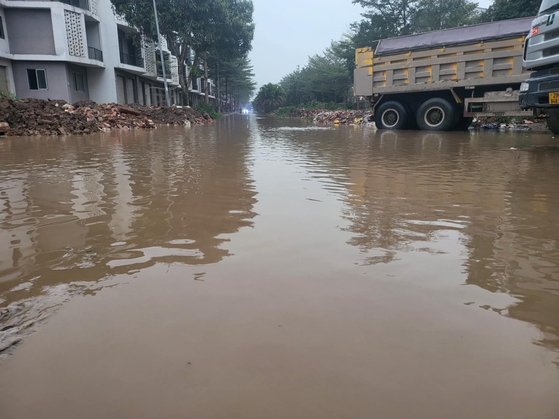 Hà Nội: Kỳ lạ khu đô thị nghìn tỷ nhiều năm "án binh bất động", UBND Hoài Đức yêu cầu Công ty Lũng Lô 5 phải báo cáo trước ngày 6/5/2025- Ảnh 2.