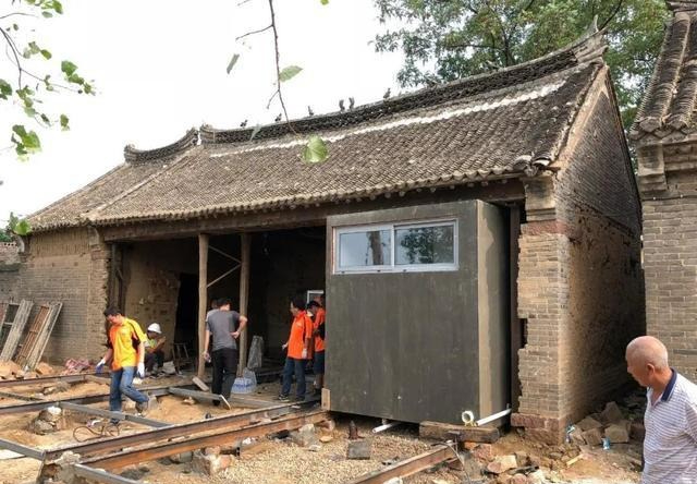 Căn nhà của cụ ông 93 tuổi khiến cả làng xôn xao, có người bảo: Căn nhà của cụ ông 93 tuổi khiến cả làng xôn xao, có người bảo: