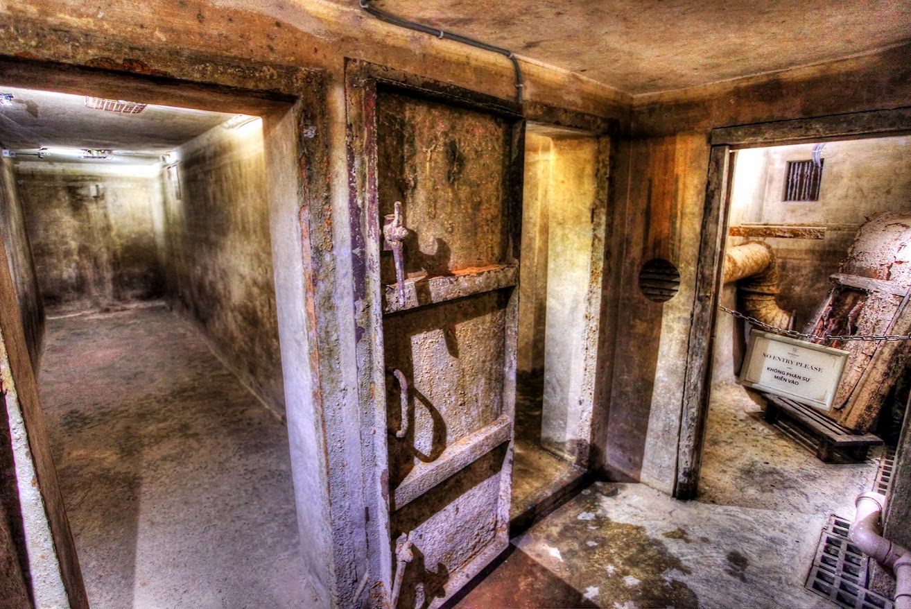 Cận cảnh căn hầm tránh bom bên trong khách sạn Metropole Hà Nội- Ảnh 3.