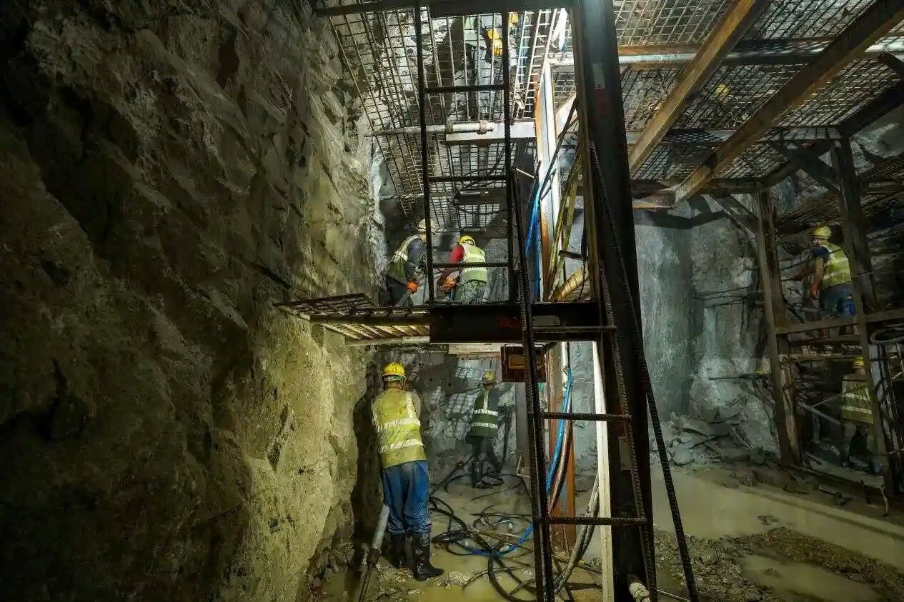 Công nghệ thăm dò khoáng sản mới- Ảnh 1.