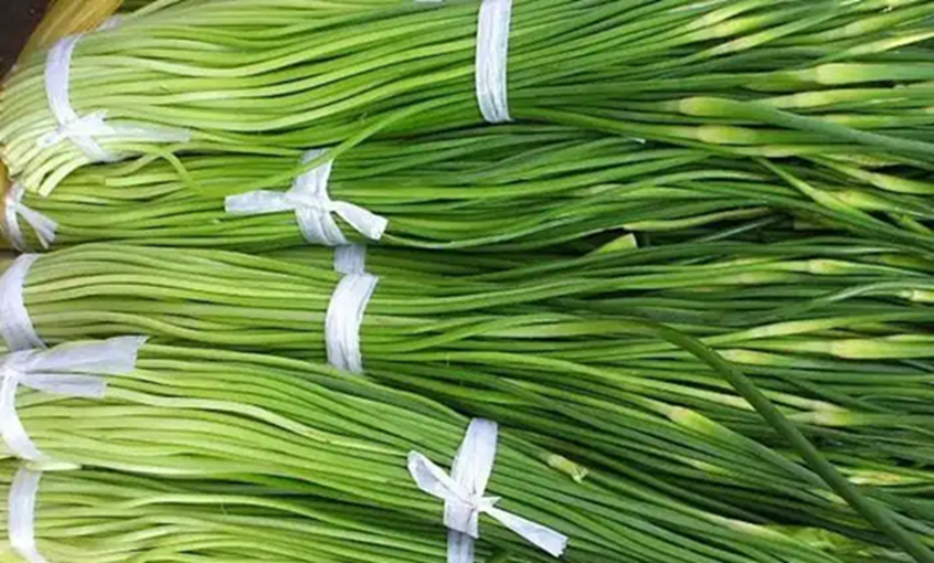 30 năm kinh nghiệm mua rau, 5 loại rau nông dân "không dùng thuốc trừ sâu", tươi ngon giá rẻ- Ảnh 2.