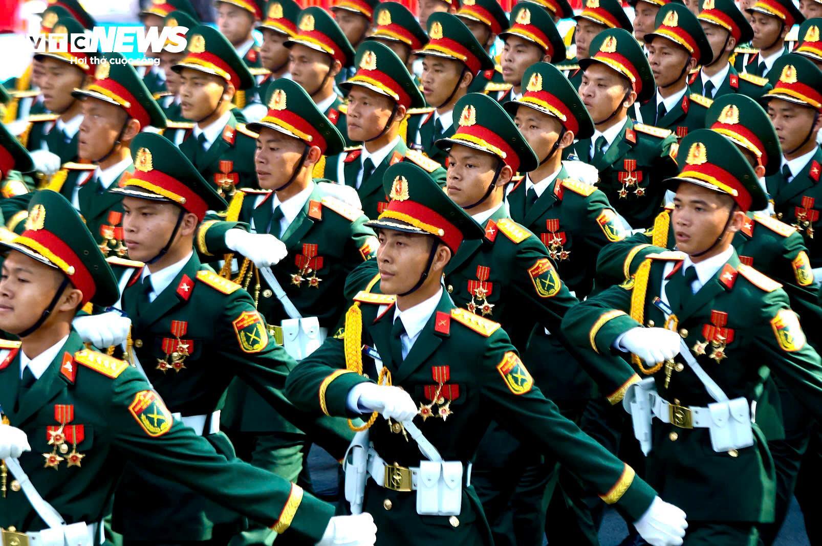 Toàn cảnh tổng duyệt diễu binh, diễu hành kỷ niệm 50 năm Giải phóng miền Nam- Ảnh 18.