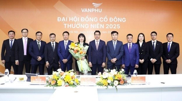 Bất động sản tuần qua: Loạt ông lớn hé mở kế hoạch “khủng” mùa Đại hội đồng Cổ đông; Một huyện của Hà Nội yêu cầu Công ty Lũng Lô 5 báo cáo “gấp” về dự án nghìn tỷ chậm tiến độ- Ảnh 5. Bất động sản tuần qua: Loạt ông lớn hé mở kế hoạch “khủng” mùa Đại hội đồng Cổ đông; Một huyện của Hà Nội yêu cầu Công ty Lũng Lô 5 báo cáo “gấp” về dự án nghìn tỷ chậm tiến độ- Ảnh 5.