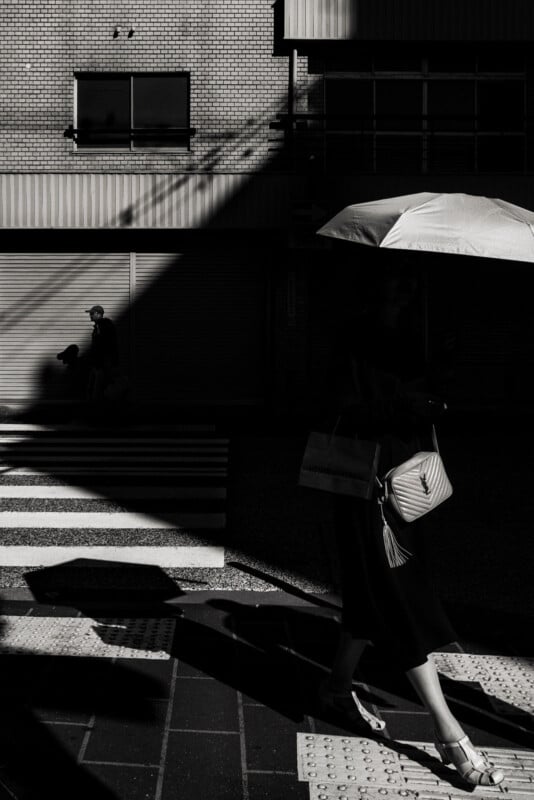 30 bức ảnh đường phố tuyệt đẹp khiến bạn thấy cuộc sống này thật phi thường- Ảnh 17.