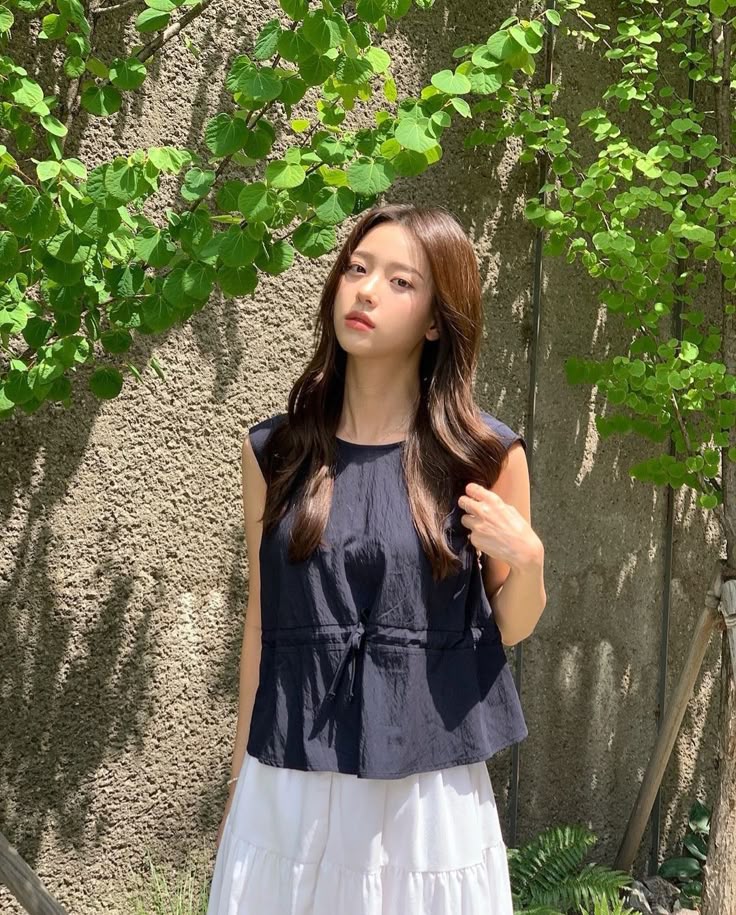 Chi cả tháng lương, tiết kiệm từ Tết để bung tiền cho nghỉ lễ 30/4-1/5- Ảnh 2.