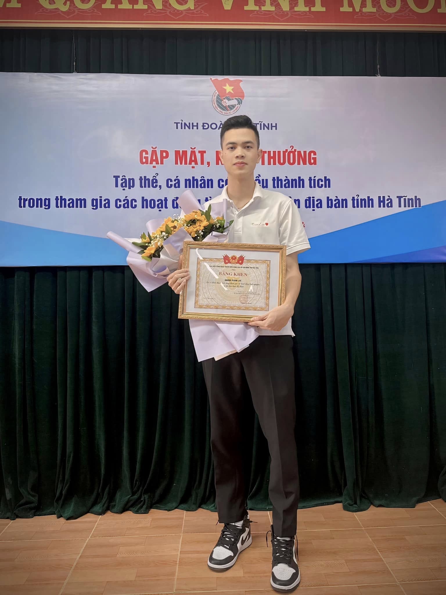 Chàng trai GenZ và hành trình phục dựng gần 7.000 di ảnh liệt sĩ: Vì mỗi bức ảnh là một linh hồn, một cuộc đời, một phần máu thịt của Tổ quốc- Ảnh 2.