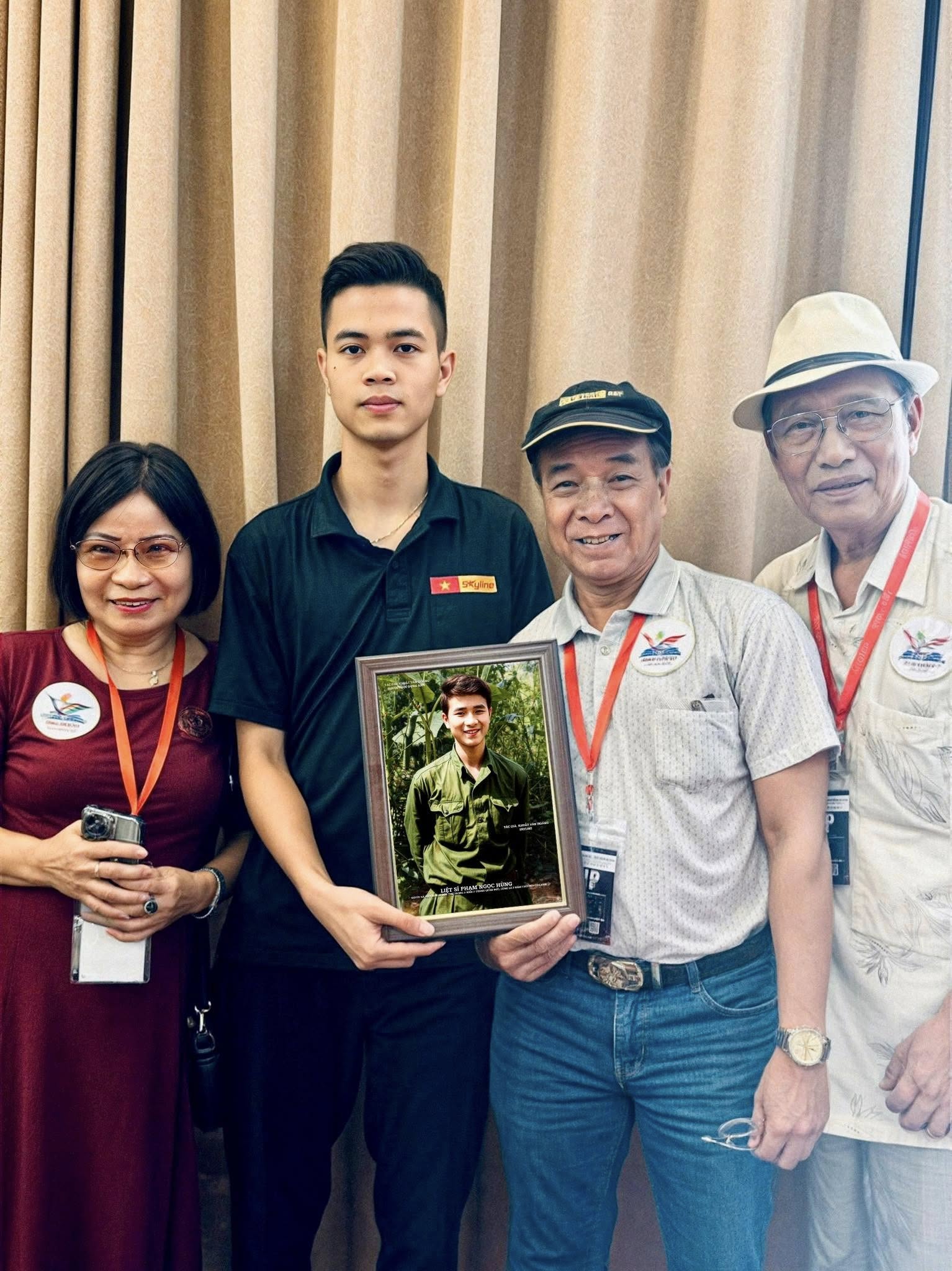 Chàng trai GenZ và hành trình phục dựng gần 7.000 di ảnh liệt sĩ: Vì mỗi bức ảnh là một linh hồn, một cuộc đời, một phần máu thịt của Tổ quốc- Ảnh 9.