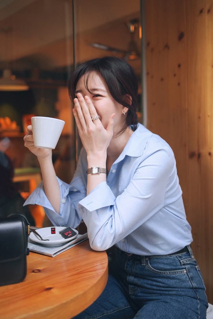 Người thoải mái nhất nơi công sở không phải là sếp hay người 