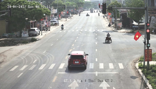 362 chủ xe vượt đèn đỏ, chạy quá tốc độ... có biển số sau nhanh chóng nộp phạt nguội theo Nghị định 168- Ảnh 1. 362 chủ xe vượt đèn đỏ, chạy quá tốc độ... có biển số sau nhanh chóng nộp phạt nguội theo Nghị định 168- Ảnh 1.