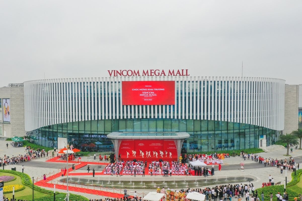 Vincom Retail báo lãi lớn thứ 2 lịch sử- Ảnh 1. Vincom Retail báo lãi lớn thứ 2 lịch sử- Ảnh 1.