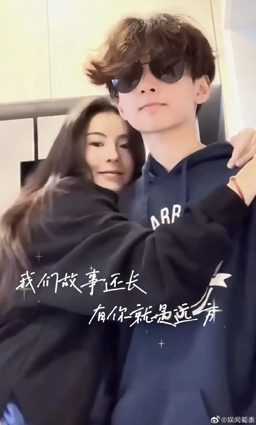 Danh tính thanh niên điển trai đang gây sốt khắp MXH châu Á: Gia thế khủng, học hành lại còn đỉnh thế này!- Ảnh 2.