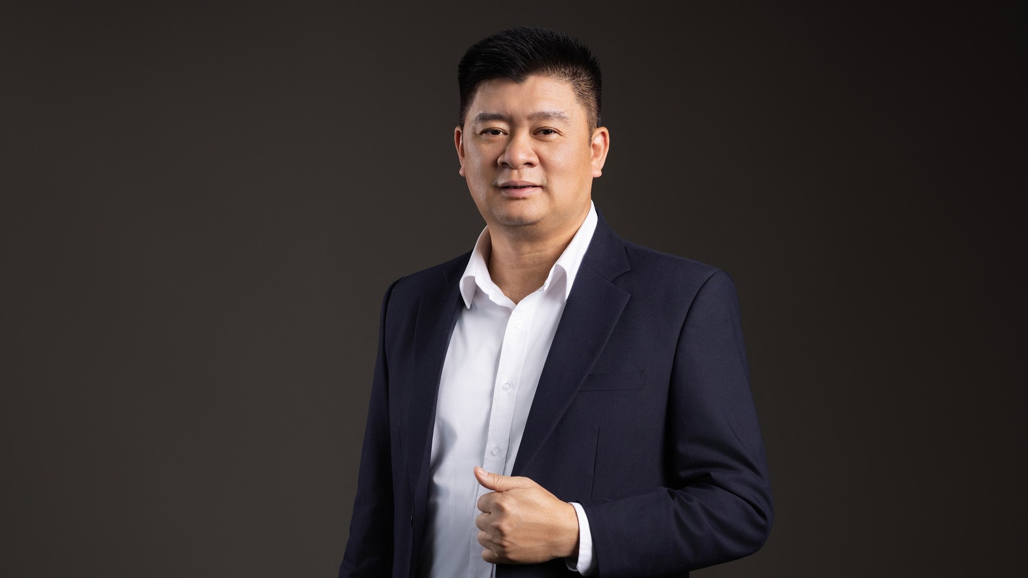 ĐHĐCĐ Eximbank: Bầu các 'sếp' từ Gelex, Chứng khoán Nhất Việt và Vietinbank Securities vào Hội đồng quản trị- Ảnh 4.