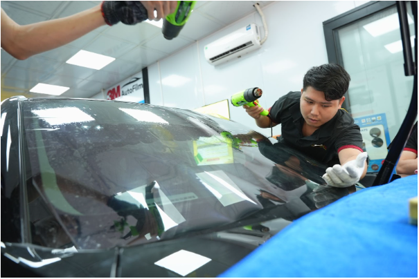 ChungAuto - Đơn vị dán phim cách nhiệt uy tín- Ảnh 3. ChungAuto - Đơn vị dán phim cách nhiệt uy tín- Ảnh 3.